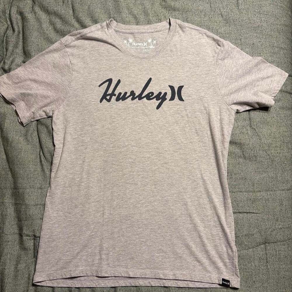 Hurley Men's Grey T-shirt